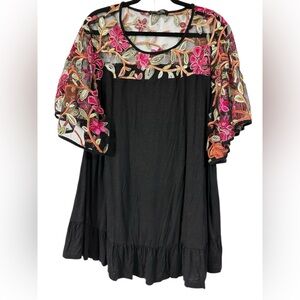 3 Suzanne Metro Black Top With Sheer Floral Sleeves
